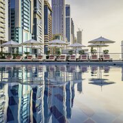 Towers Rotana