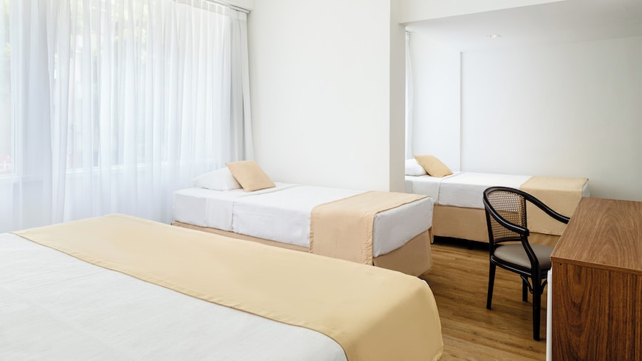 Savoy Othon Lite