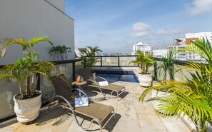 Outdoor pool - Transamerica Executive Bela Cintra (São Paulo)