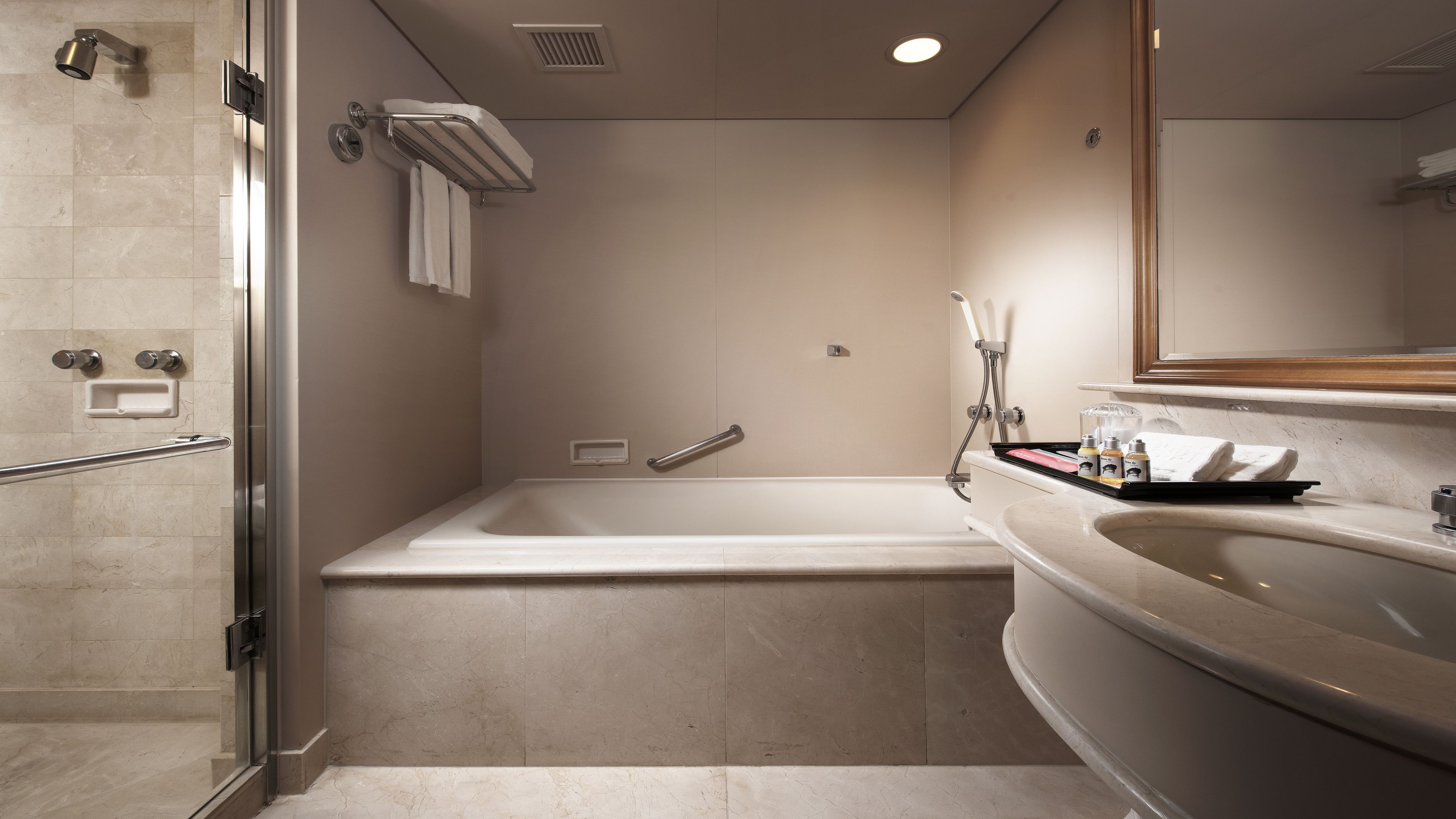 shower, free toiletries, hair dryer, slippers