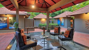 Sauna, hot tub, steam room, body treatments, aromatherapy - Angsana Oasis Spa & Resort (Bengaluru)