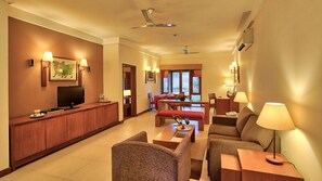 Garden Suite | Premium bedding, in-room safe, individually furnished, desk