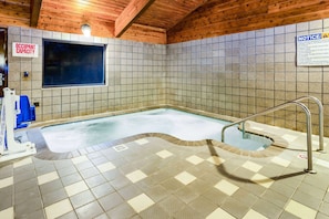 Bồn tắm spa ngoài trời