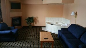 ห้องแกรนด์สวีท, เตียงคิงไซส์ 1 เตียง, อ่างน้ำวน | อ่างน้ำวน