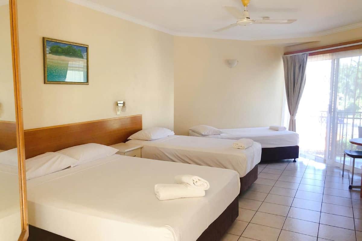 family reef studio | in-room safe, desk, soundproofing, iron/ironing board