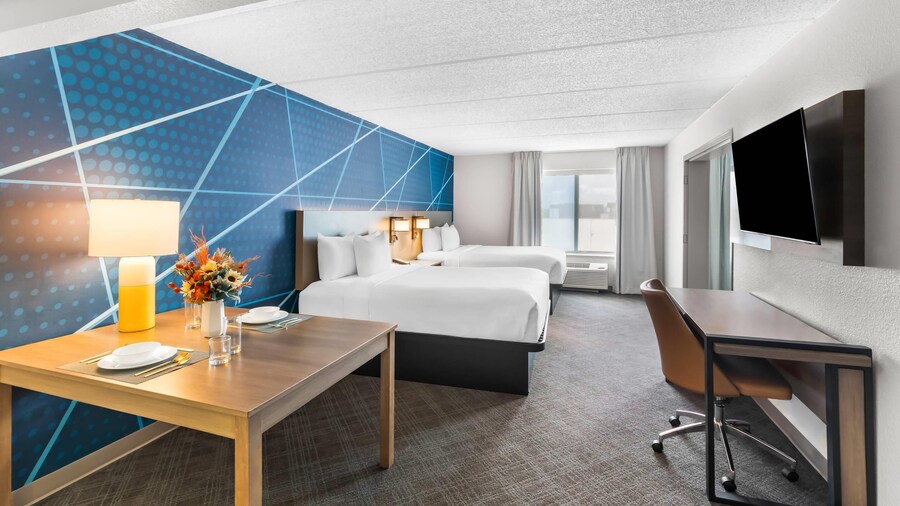 Comfort Suites Austin Airport