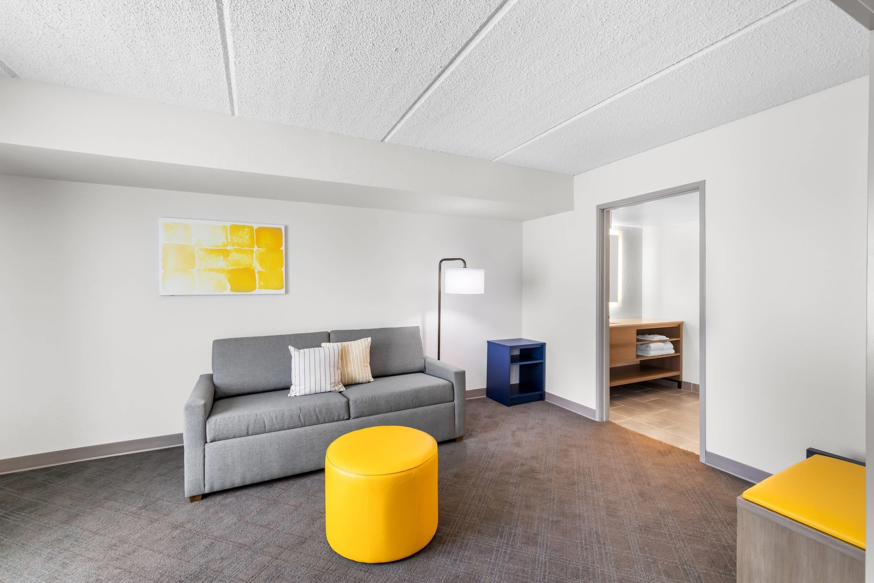 desk, blackout curtains, iron/ironing board, free wifi