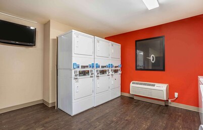 Extended Stay America Suites Somerset Franklin