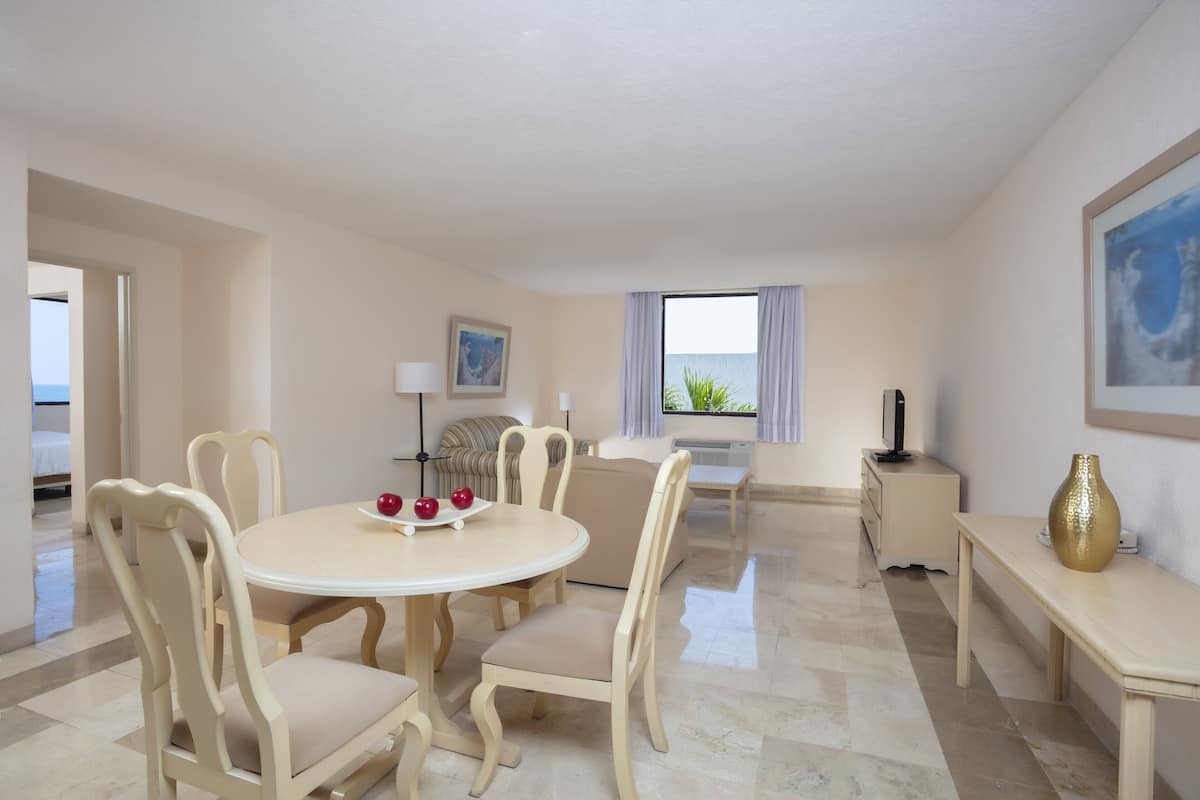 In-room safe, desk, iron/ironing board, free cribs/infant beds