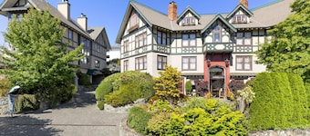 Abigail's Hotel