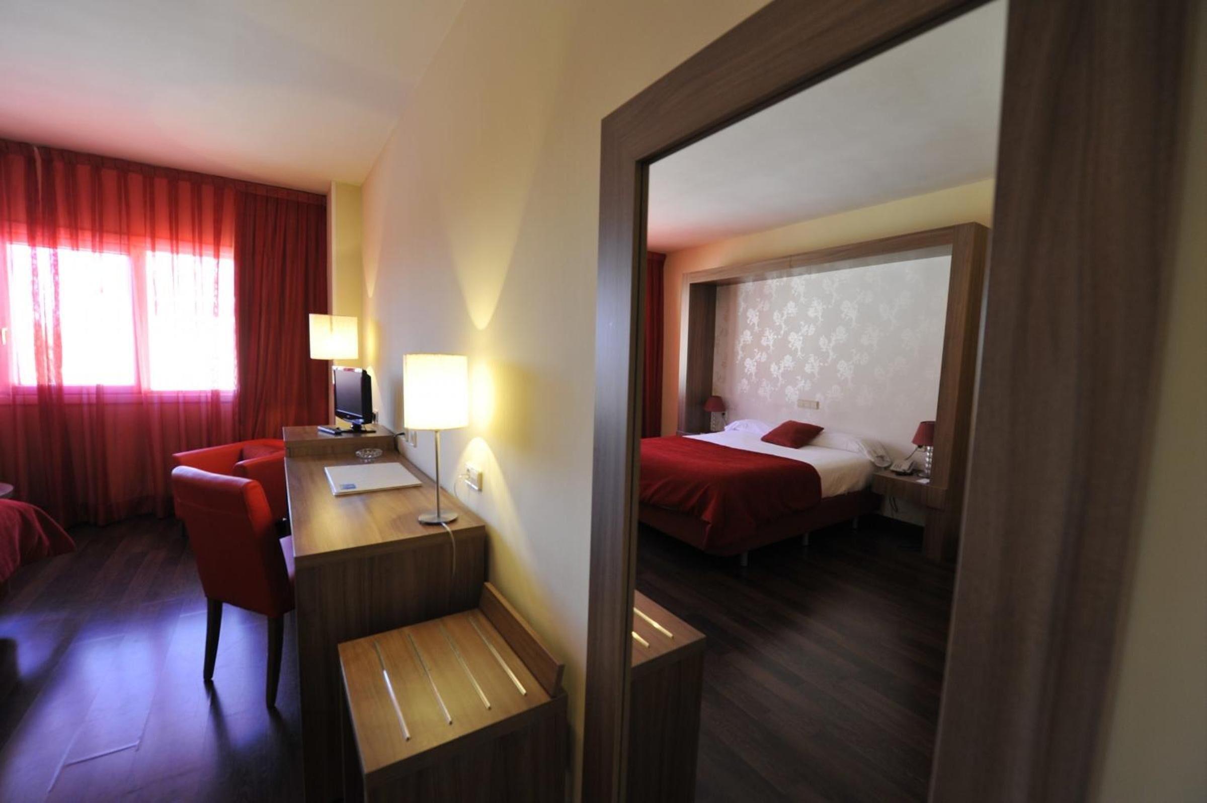 Foto - Hotel Puerta de Segovia