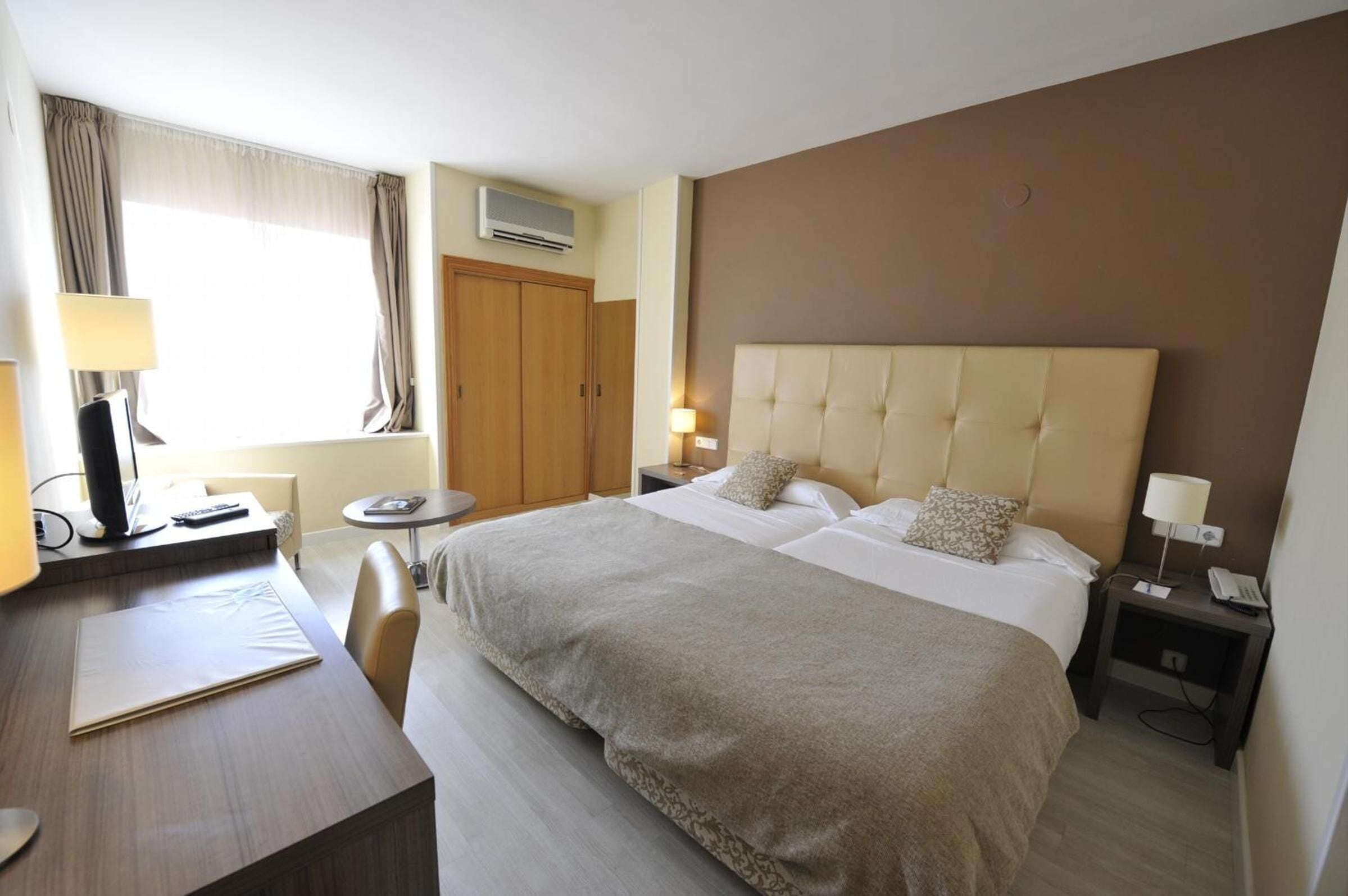 Foto - Hotel Puerta de Segovia