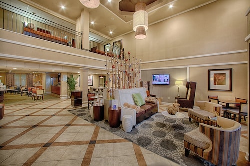 Holiday Inn Express Atlanta - Emory University Area by IHG