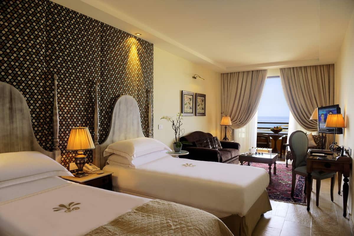 executive room sea view | frette italian sheets, premium bedding, minibar, in-room safe