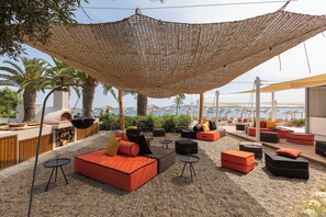 Beach bar