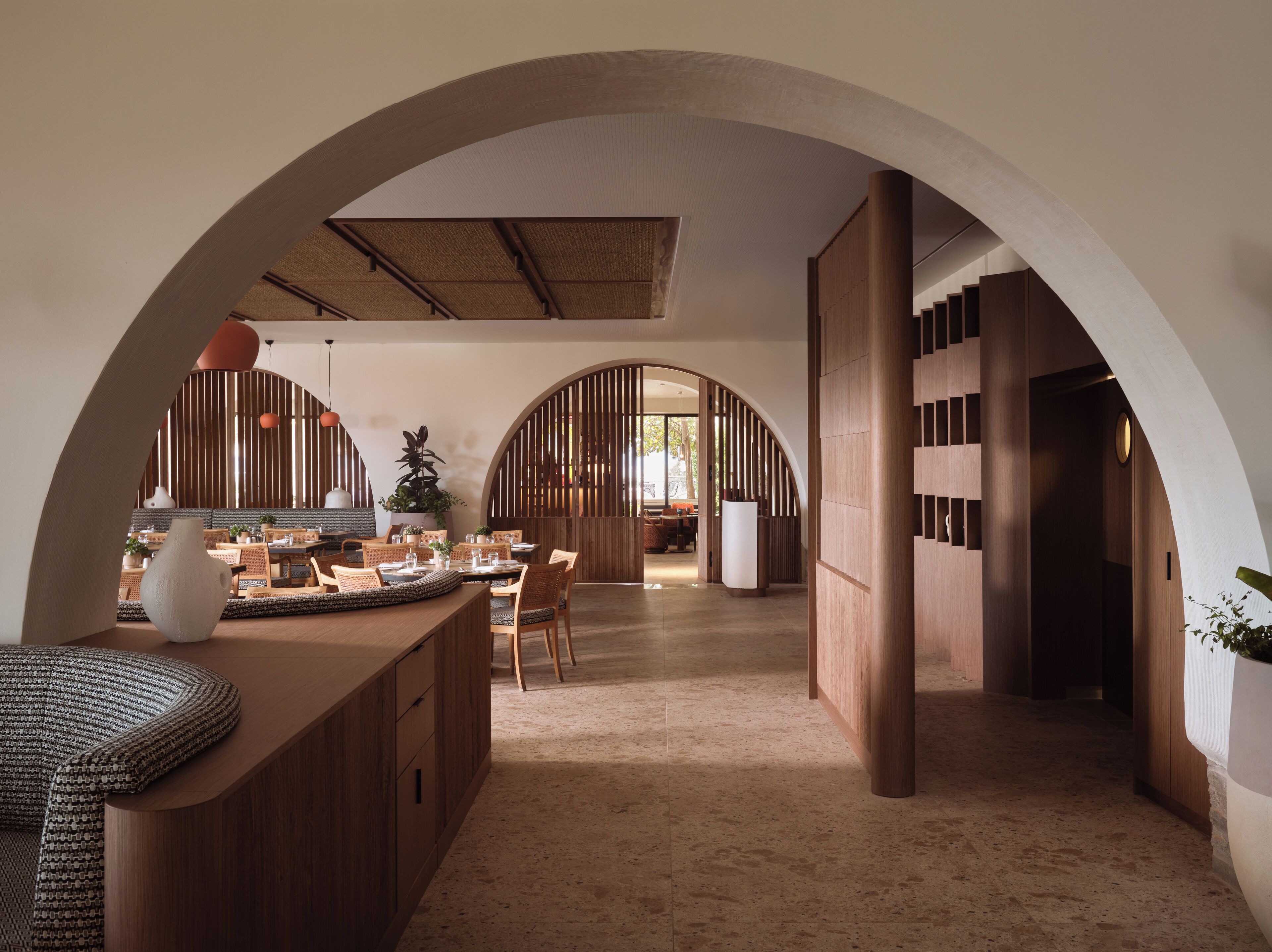 6 restaurants, breakfast, lunch, dinner served; greek cuisine