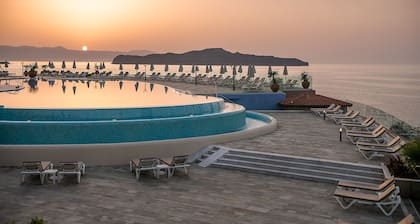 Leptos Panorama Hotel