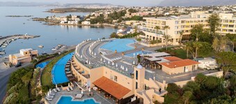 Leptos Panorama Hotel