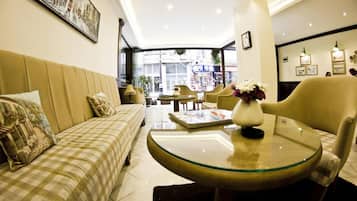Sala de estar en el lobby