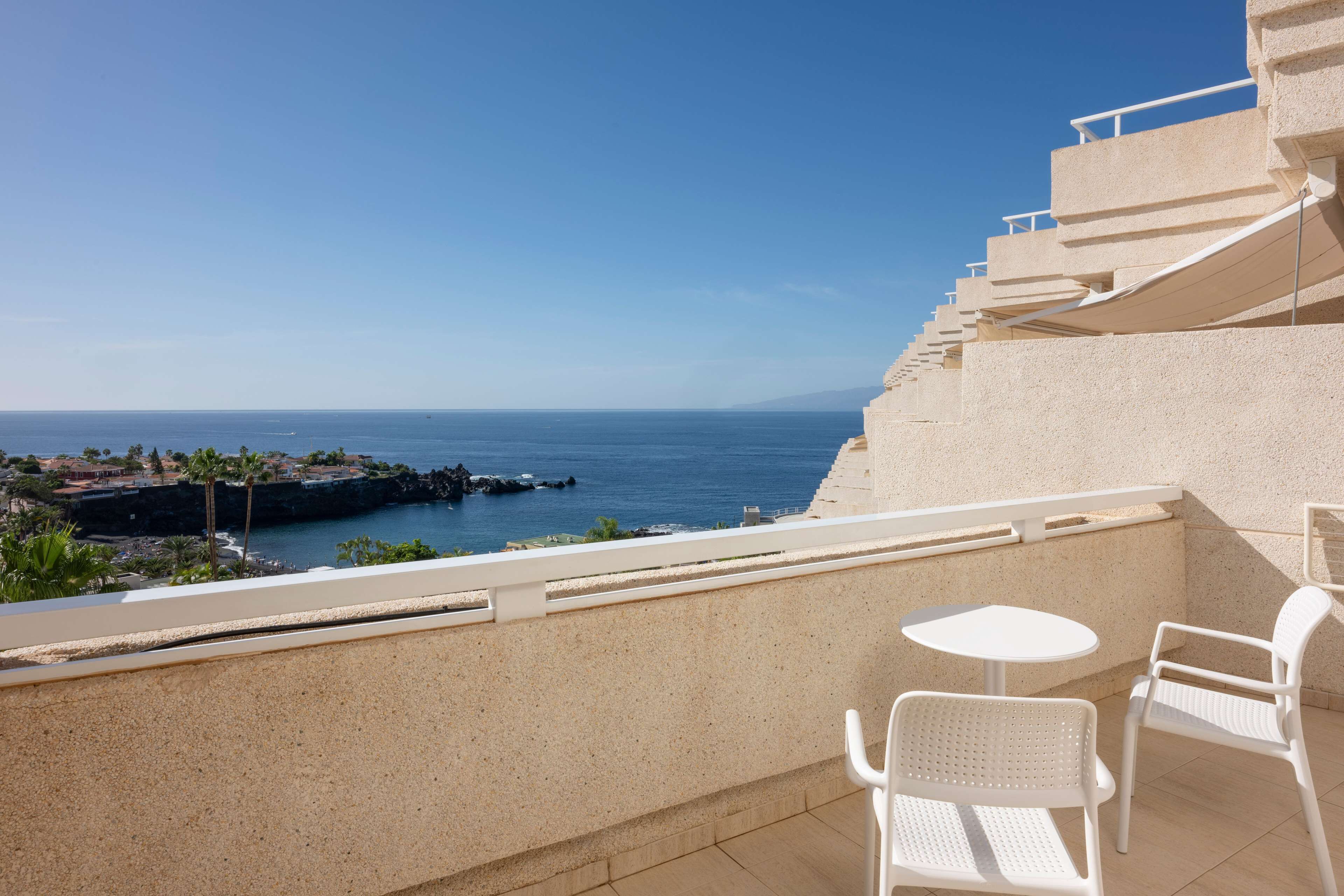 Suite Platinum | Solo Adultos +16 | Näkymä huoneesta