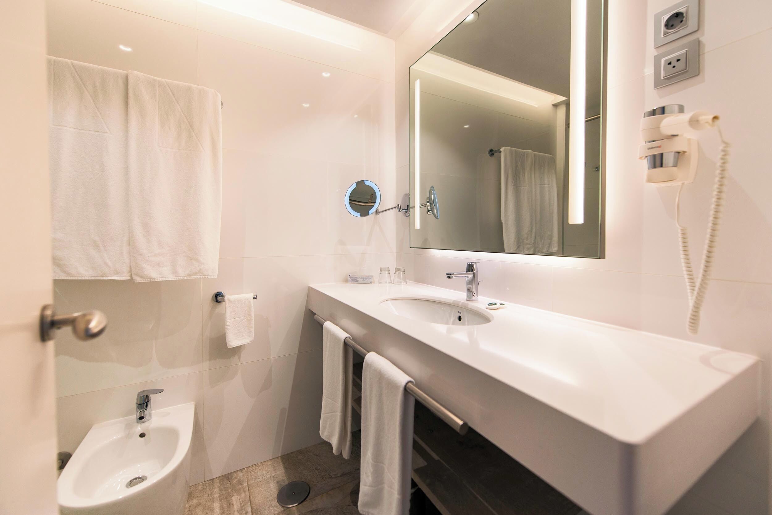 1 bedroom, minibar, blackout curtains, iron/ironing board