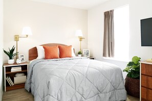 Estudio tradicional, 1 cama de matrimonio, cocina | 1 dormitorio, escritorio, wifi gratis y ropa de cama