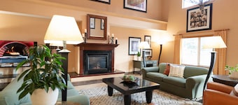 Phoenix Inn Suites - Albany