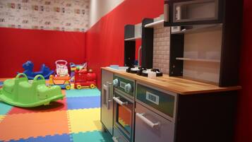 Children’s play area – indoor