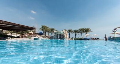 Sealine Beach Resort