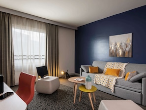 Superior Apartment, 1 Bedroom (Large) | In-room safe, desk, blackout drapes, soundproofing