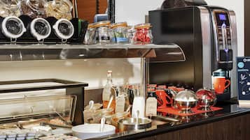 Petit déjeuner à emporter (19 EUR par personne)