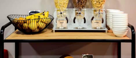 Daily buffet breakfast (EUR 13.5 per person)