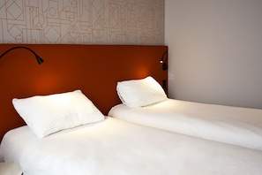 Standard Room, 2 Single Beds