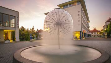 Fassade der Unterkunft – Abend/Nacht