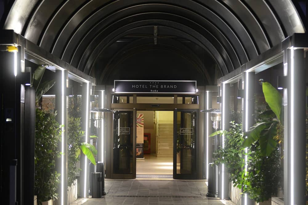 Hotel The Brand