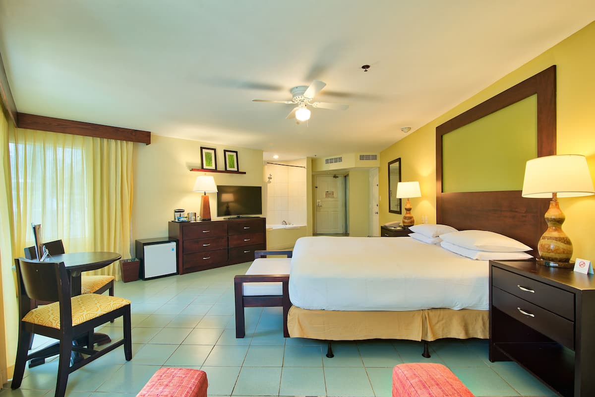 JR Honeymoon Suite