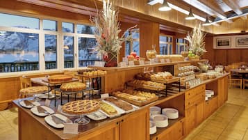 Petit déjeuner buffet compris tous les jours