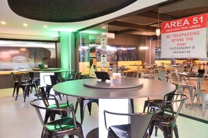 Café da manhã, almoço e jantar; culinária brasileira 