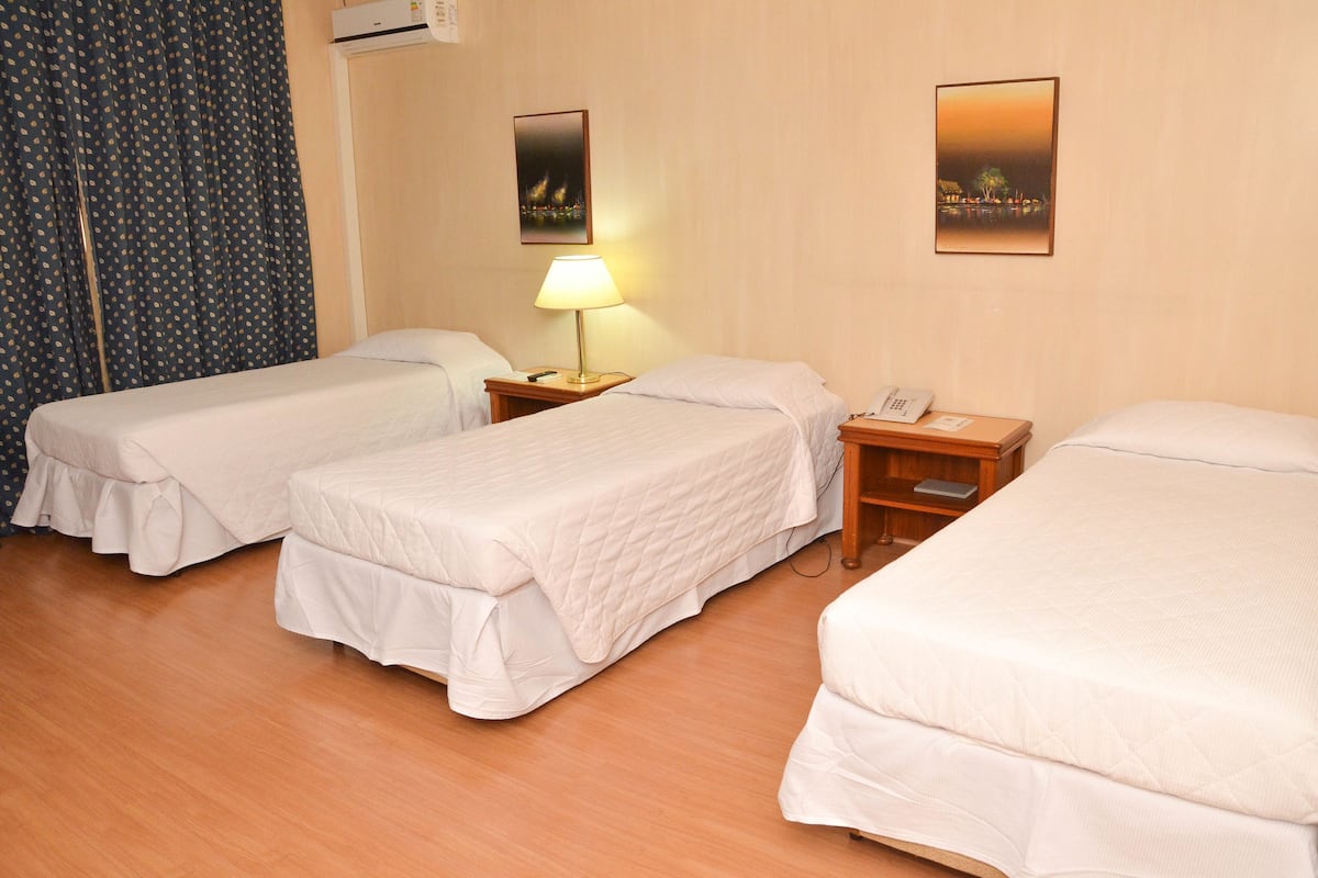 Minibar, desk, soundproofing, free WiFi