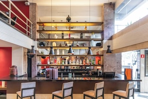 Bar (on property) - Parque Balneário Hotel Santos by Castelo Itaipava (Santos)
