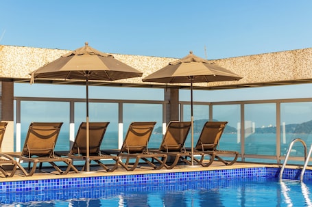 Outdoor pool, sun loungers