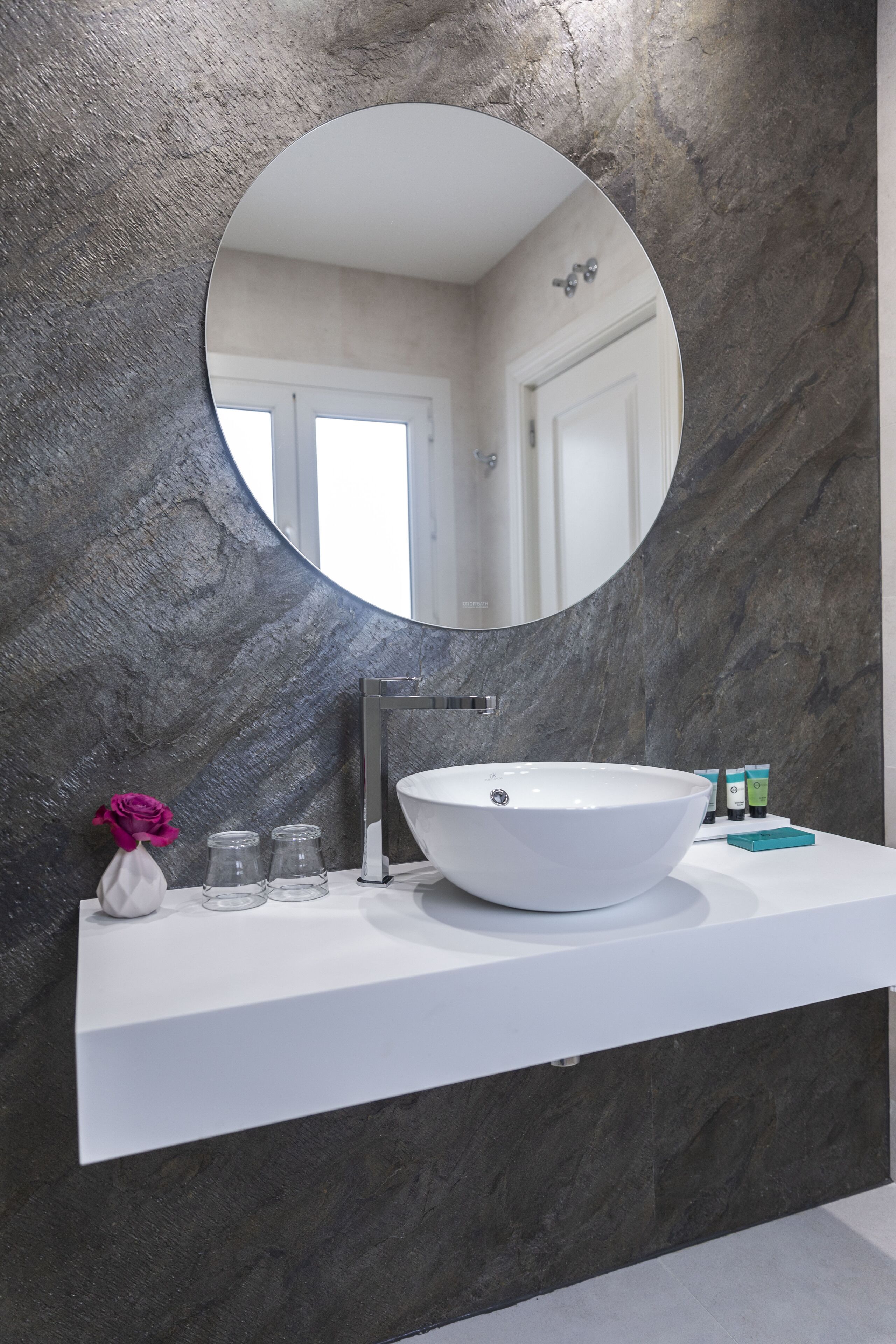 Photo - Hotel Serrano