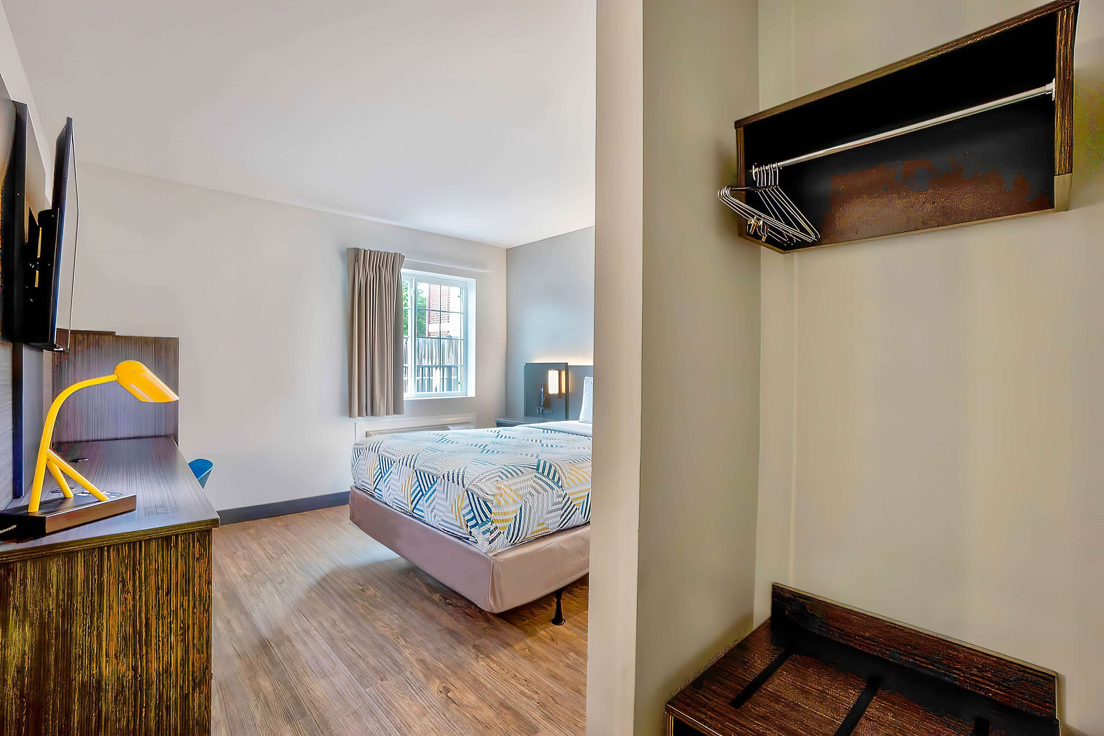 Photo - Motel 6 Tulsa, Ok - Central