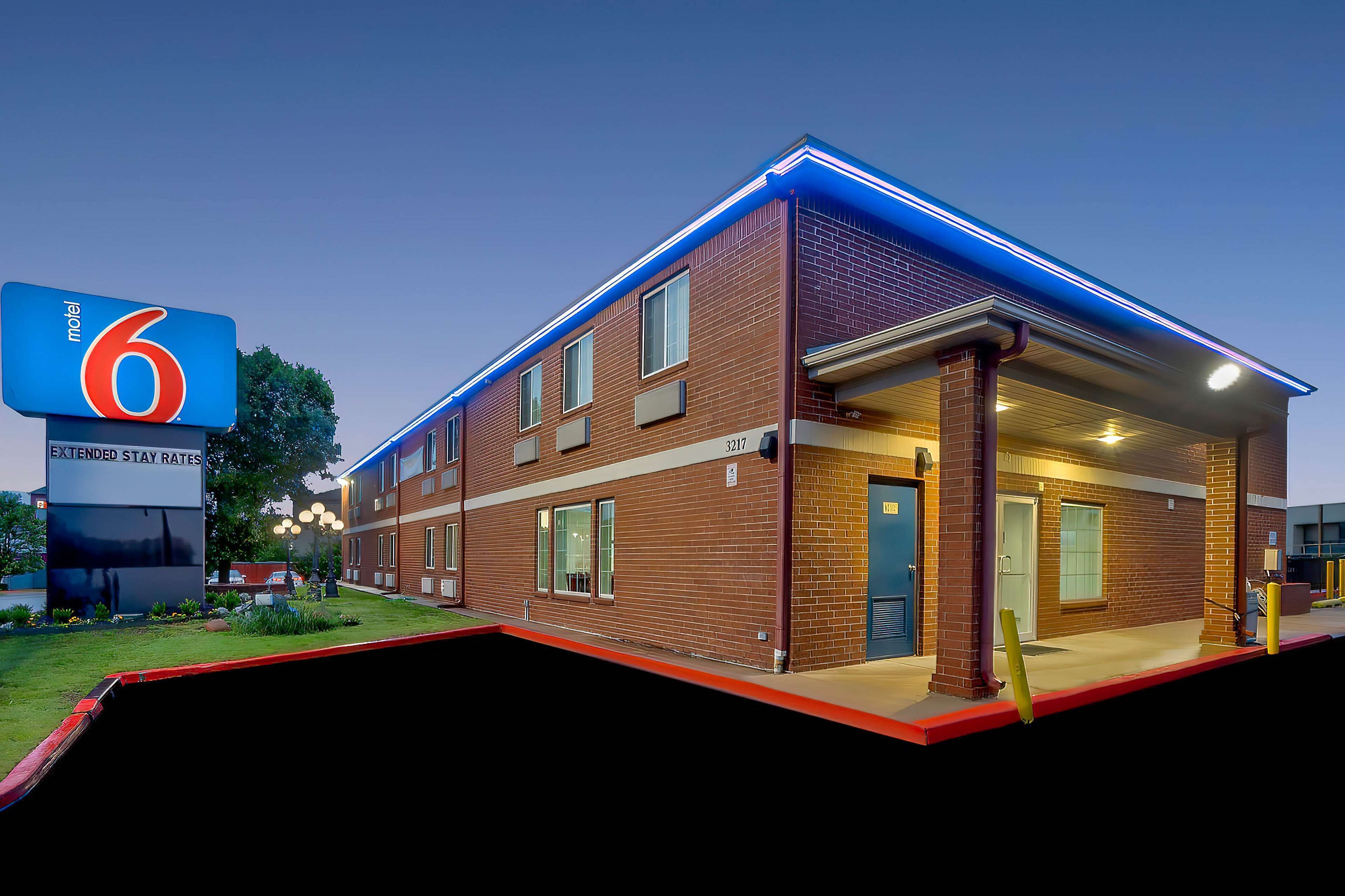 Foto - Motel 6 Tulsa, Ok - Central