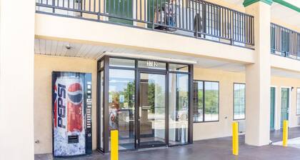 OYO Inn & Suites Medical Center San Antonio