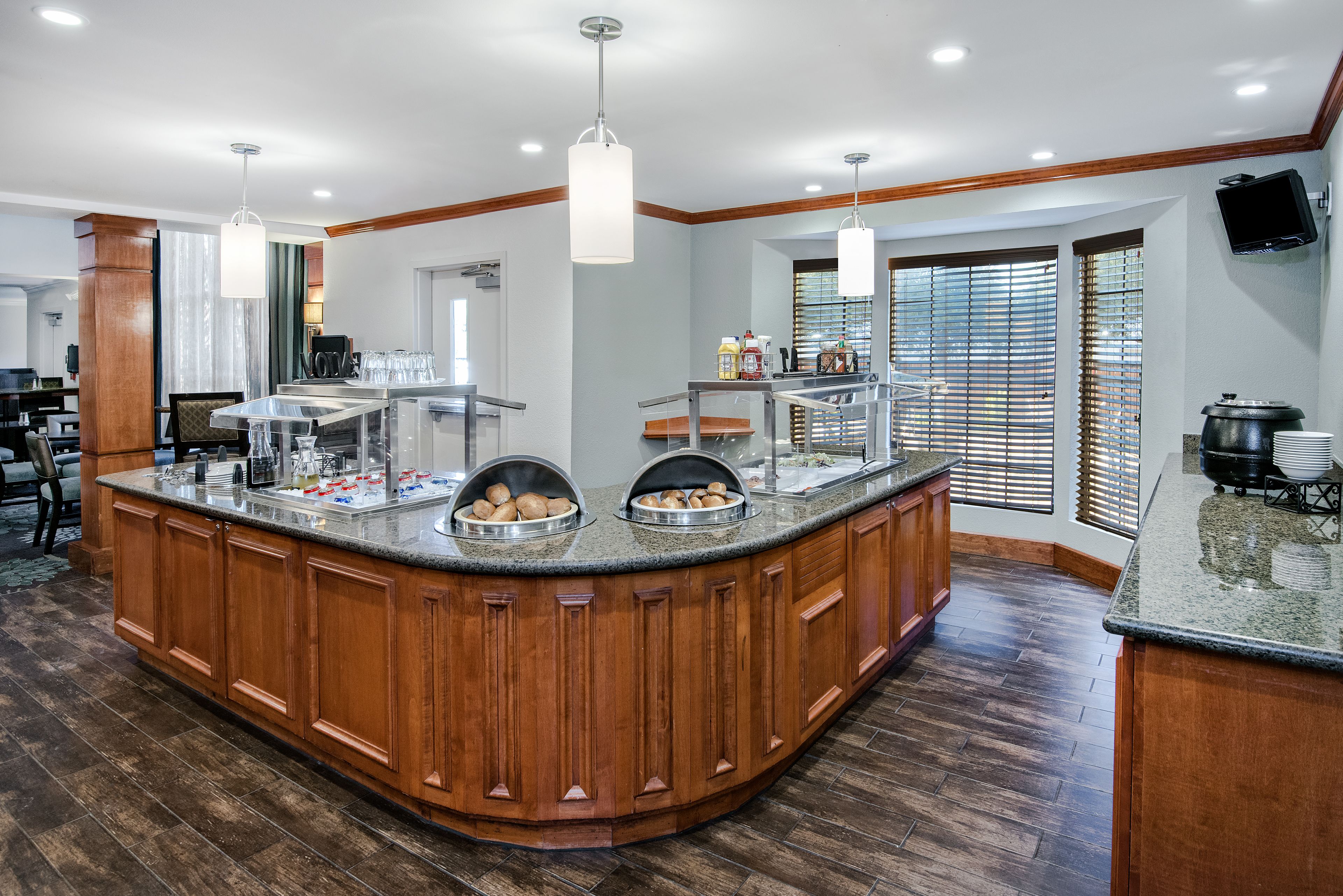 รวมอาหารเช้าแบบบุฟเฟ่ต์ ทุกวัน