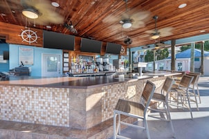 Bar (en la propiedad)