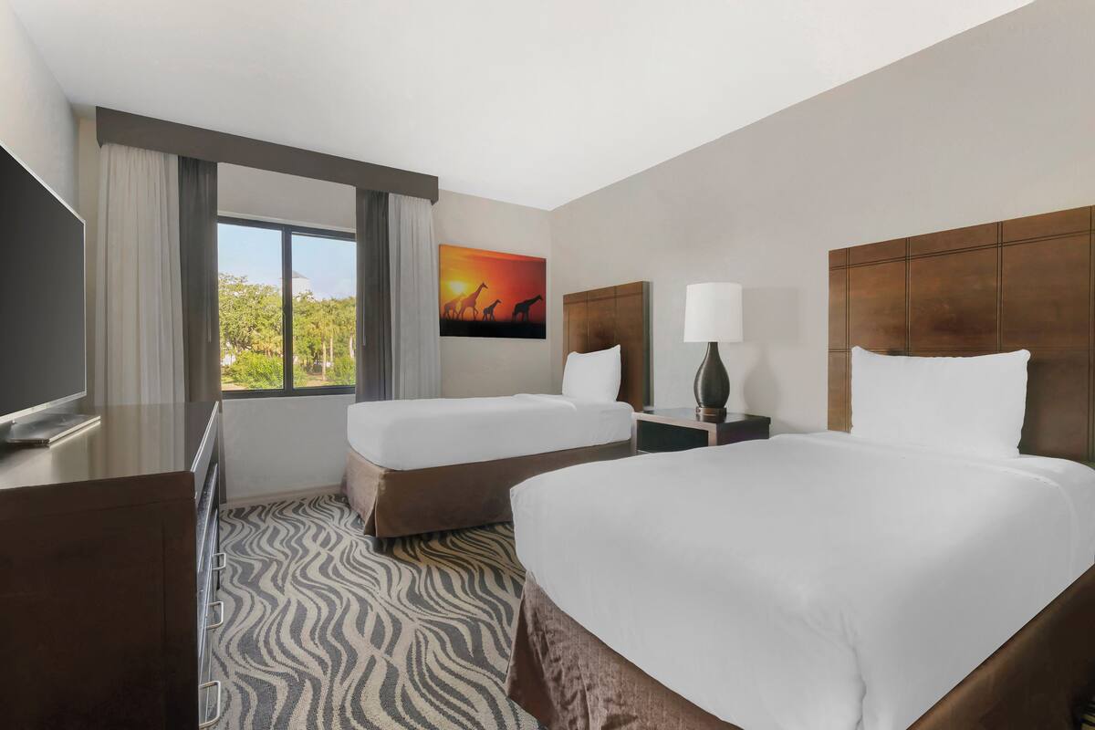 condo, 2 bedrooms, kitchen | in-room safe, iron/ironing board, free wifi, bed sheets