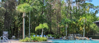 Parkway International Resort