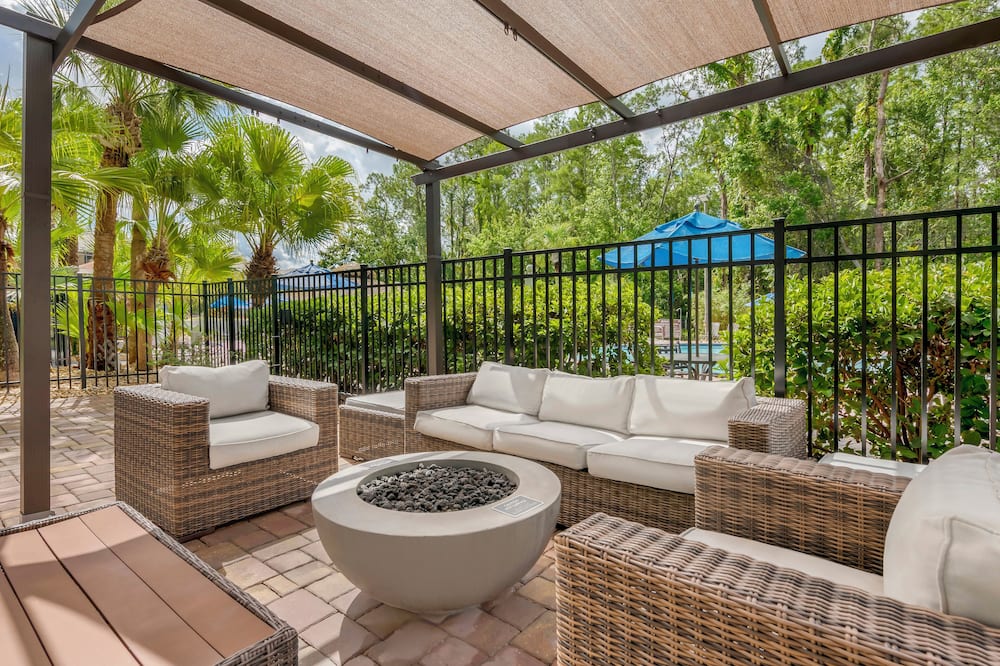 Parkway International Resort
